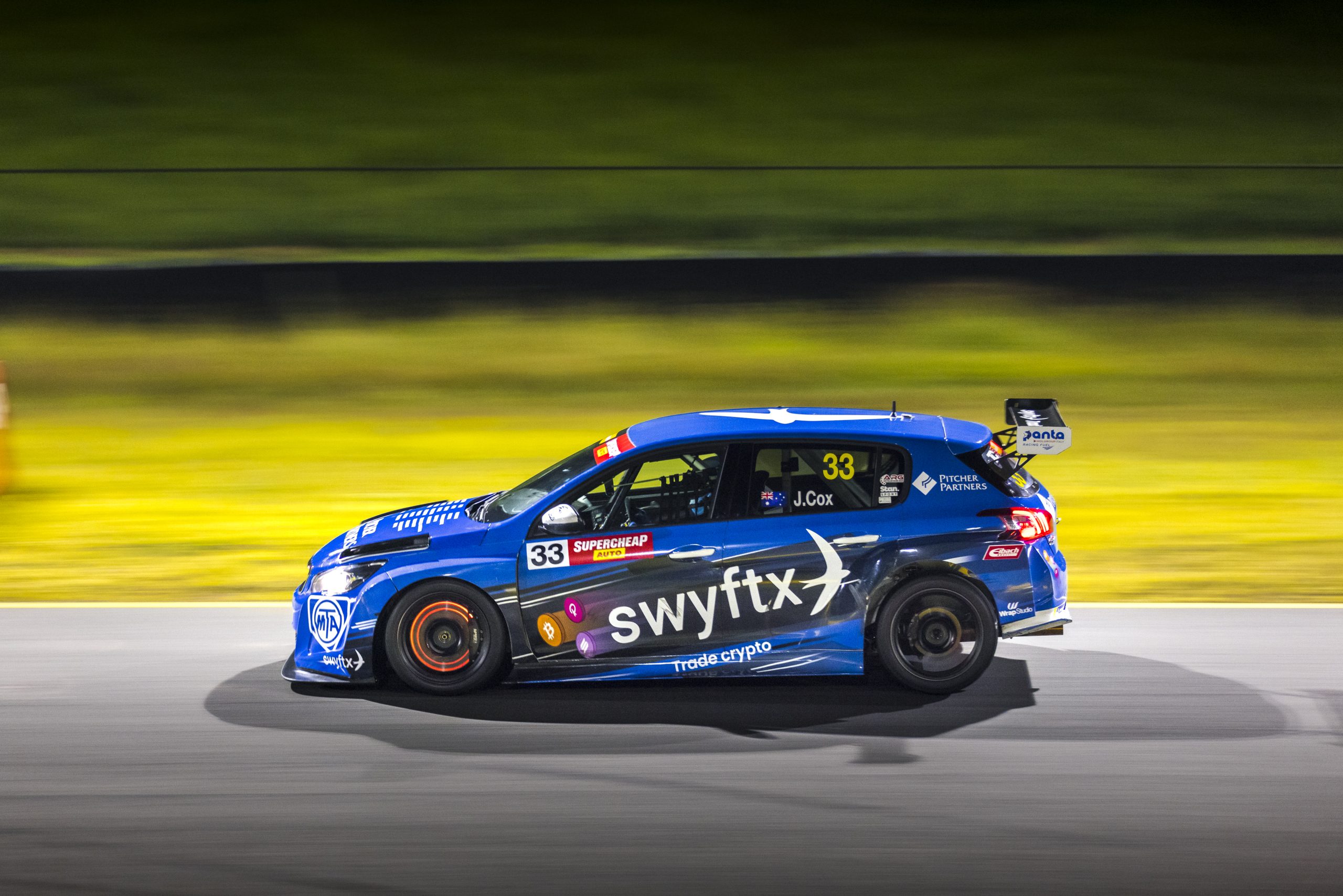 Jordan Cox set for Cash Converters Supercars Eseries All Star Competition with Swyftx