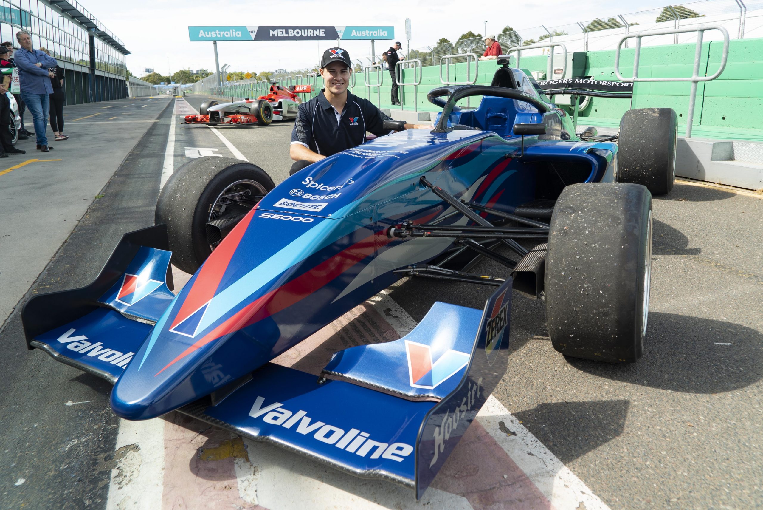 James Golding reveals striking Team Valvoline GRM S5000