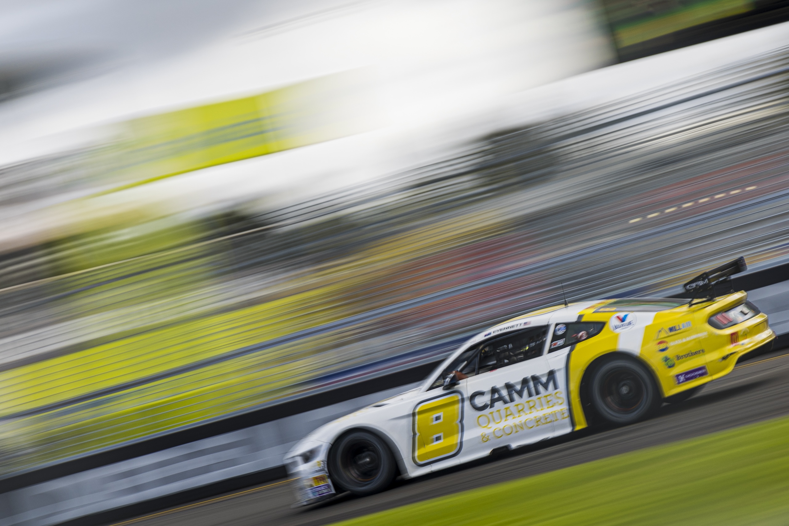 Evennett Impresses, Golding Seals P3 in the Series