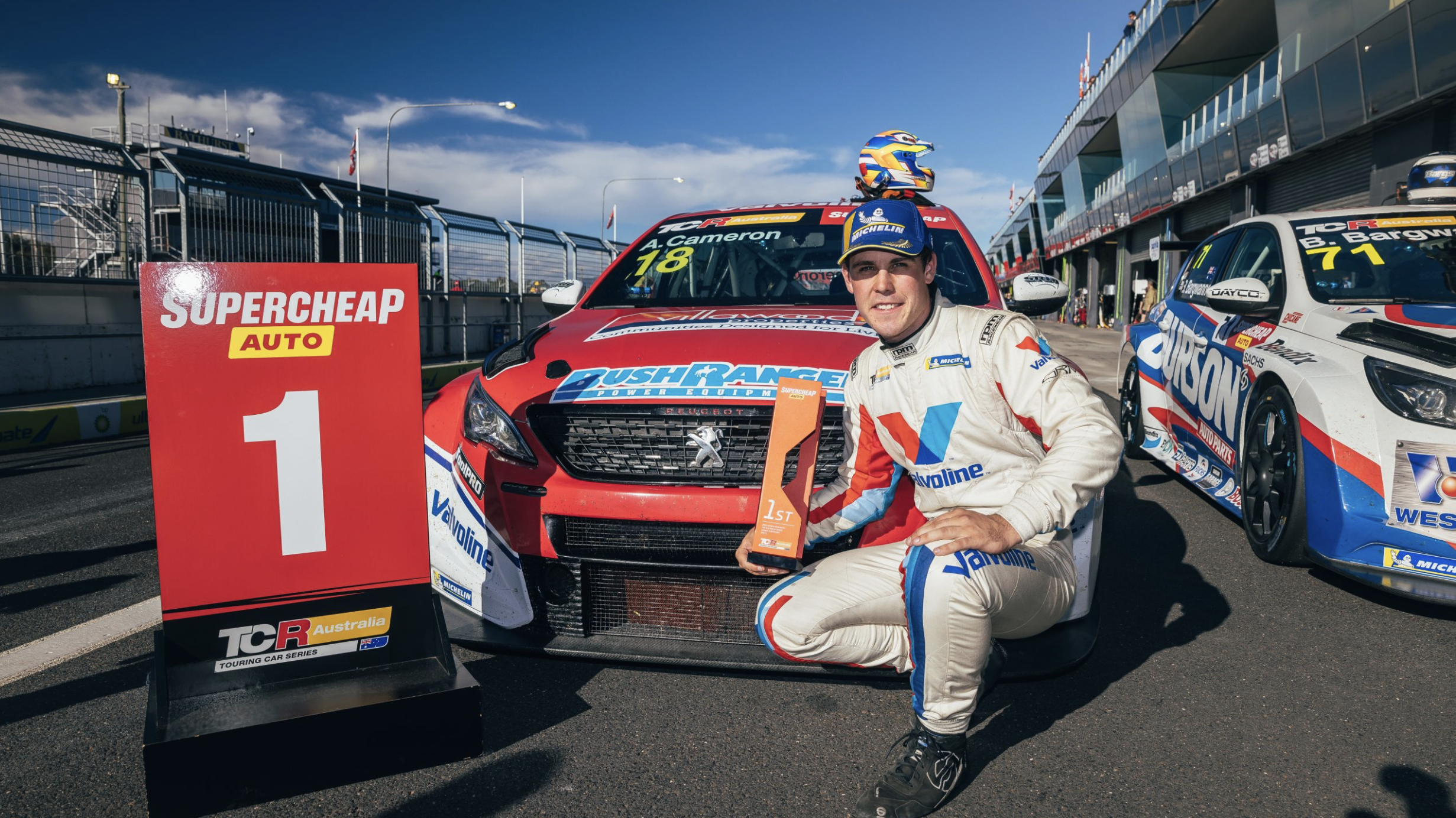 AARON CAMERON TAKES FINAL SUPERCHEAP AUTO TCR AUSTRALIA RACE AT BATHURST